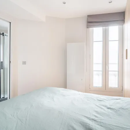 De Luxe Centre Apartment *