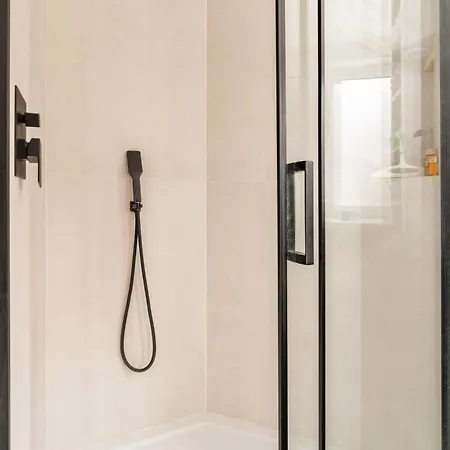 De Luxe Centre Apartment *
